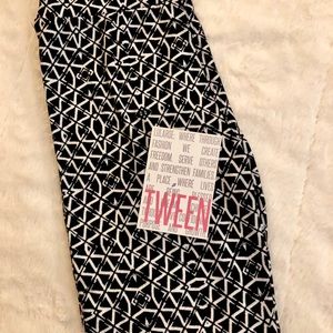 Lularoe Kids Leggings Blk & Wht Leggings Tween NWT
